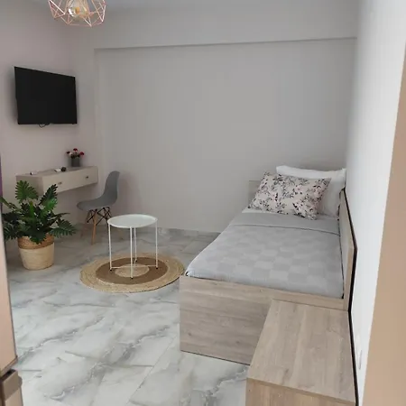 Casa Helone 2 *